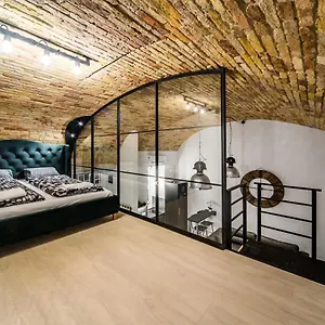Spacious Loft In The Heart Of Downtown Appartement