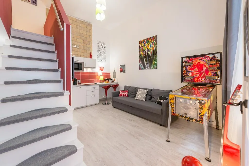 Apartment Happy Home Fox Budapest Hungary
